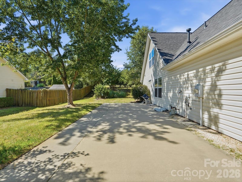 526 Kenbridge Ln, Rock Hill, SC 29732