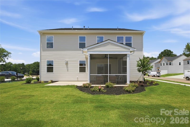 6225 Ludell Ln, Charlotte, NC 28215