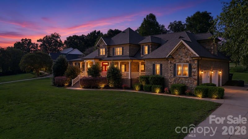 1163 Willow Creek Dr, Newton, NC 28658