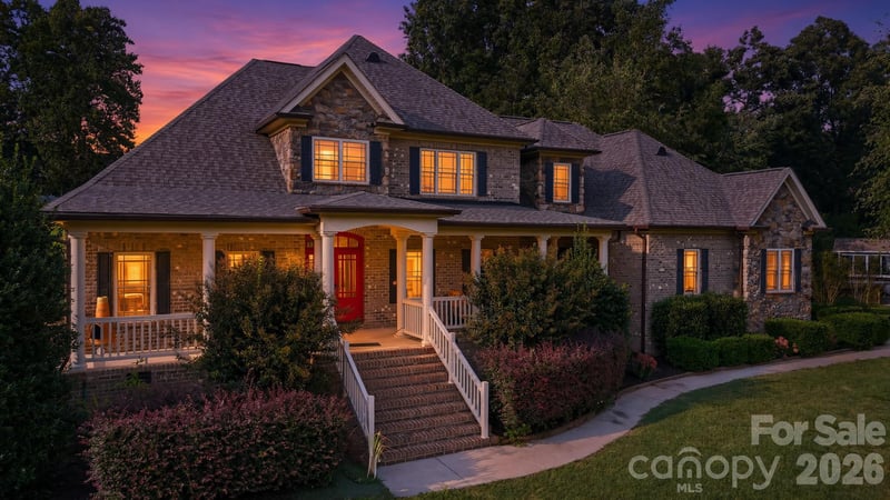 1163 Willow Creek Dr, Newton, NC 28658
