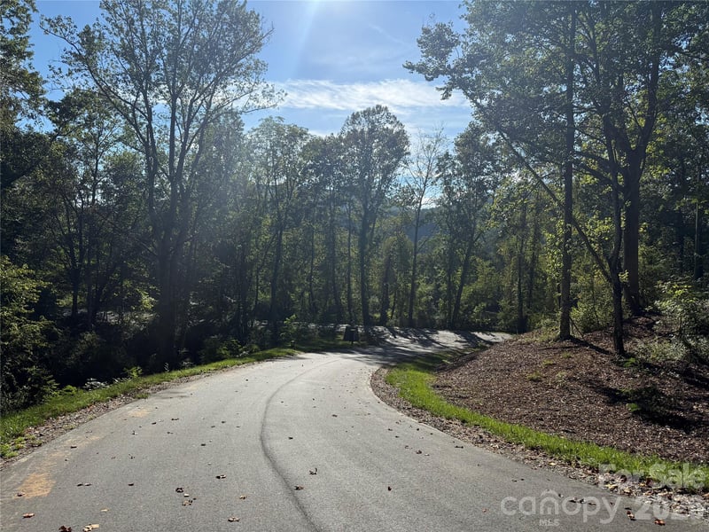 000 Reserve Way #10, Hendersonville, NC 28792