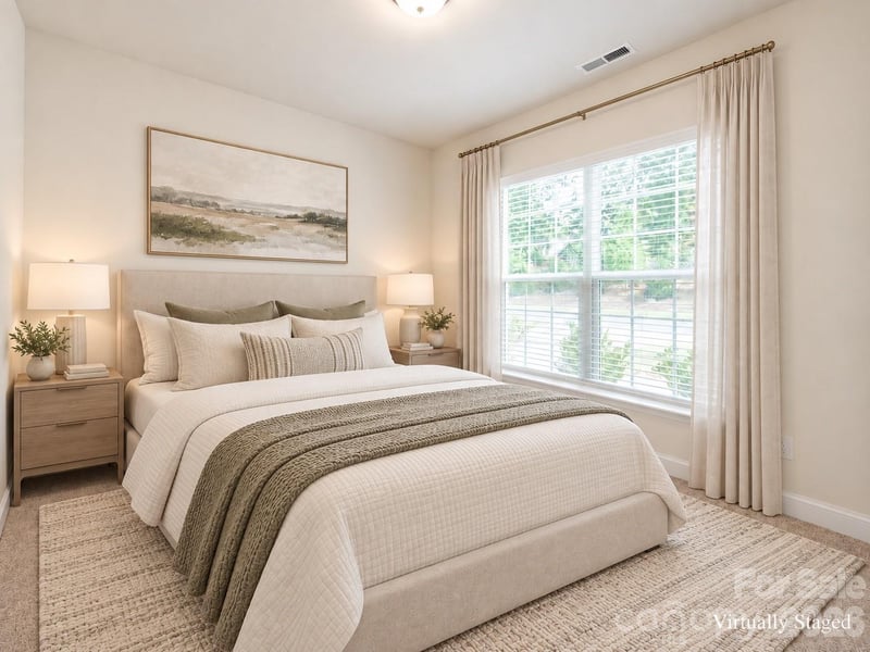 1043 Kalli Dr, Matthews, NC 28104