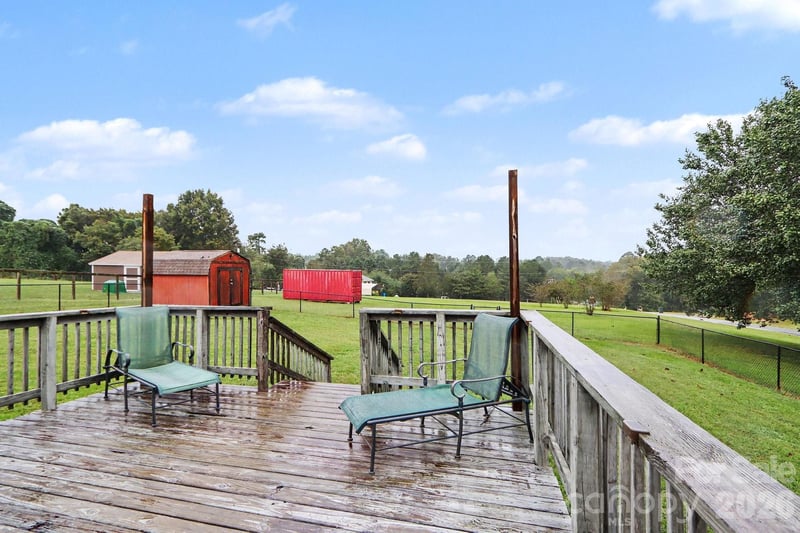 2040 London Rd, Mooresville, NC 28115