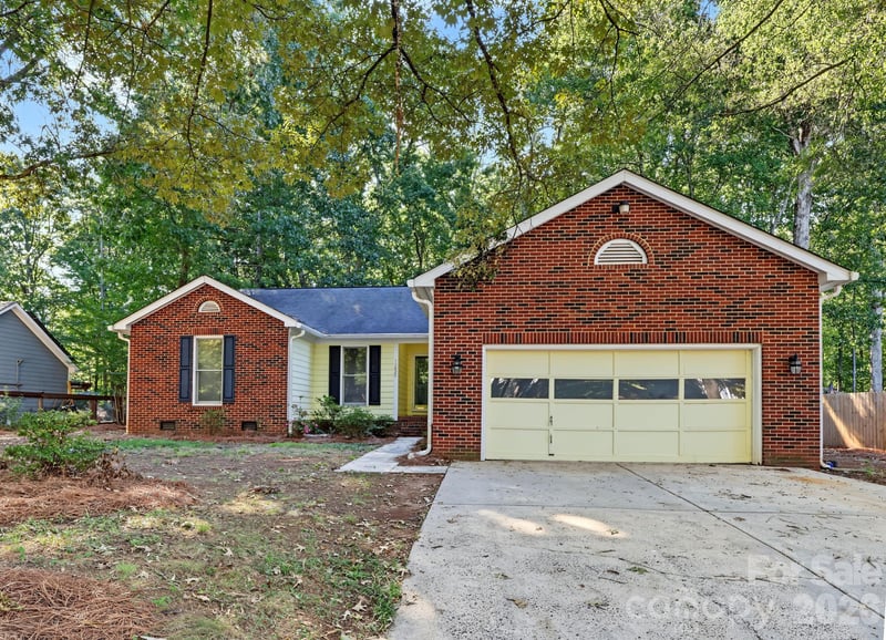 13820 Portpatrick Ln #221, Matthews, NC 28105