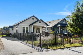 85 Temple Church Rd, Brevard, NC 28712