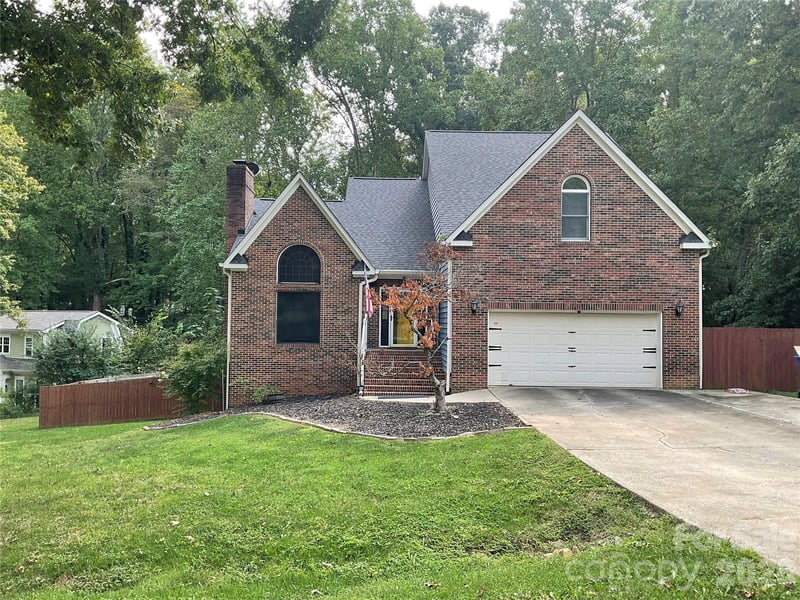 665 Millswood Dr, Mooresville, NC 28115