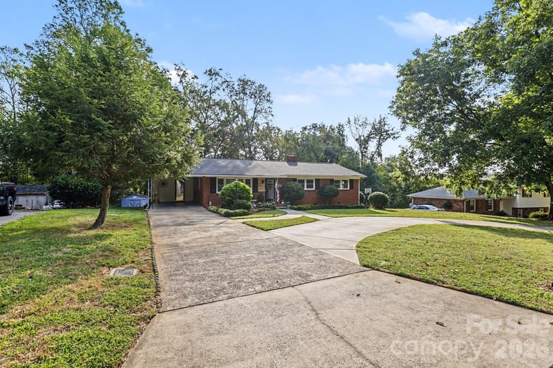 1910 Wildwood Rd, Gastonia, NC 28052