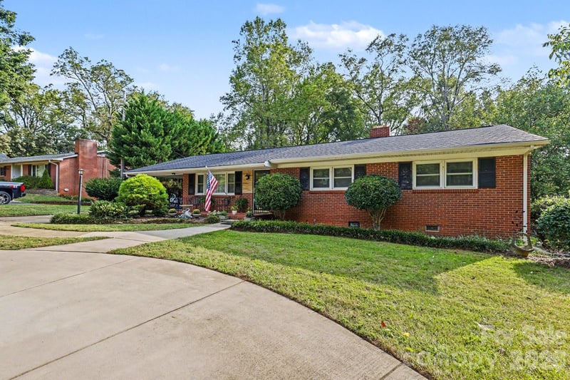 1910 Wildwood Rd, Gastonia, NC 28052