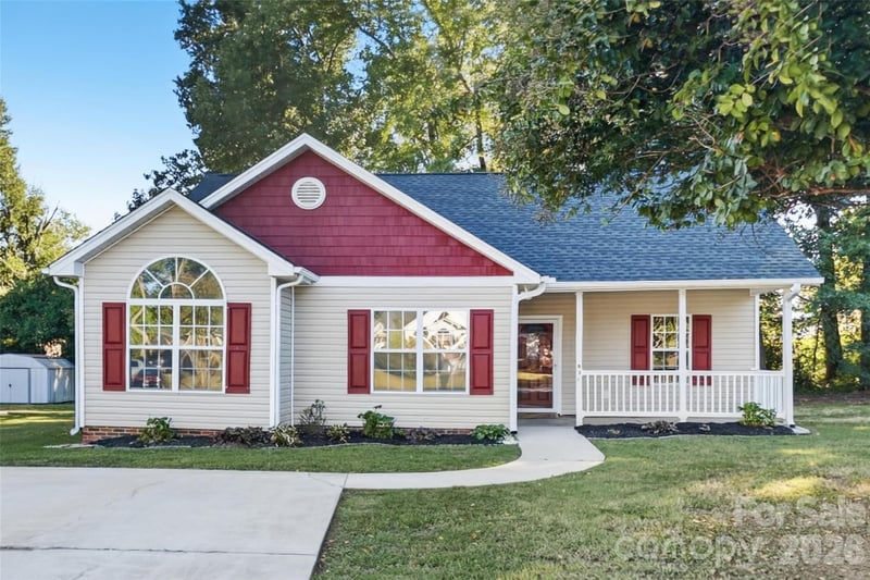 834 Horseman Dr, Rock Hill, SC 29730