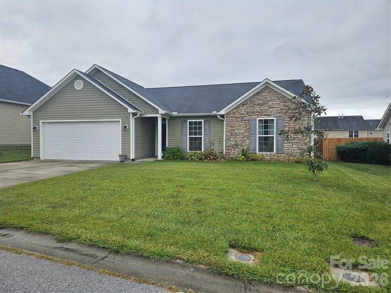 27 Timbergreen Trl, Weaverville, NC 28787