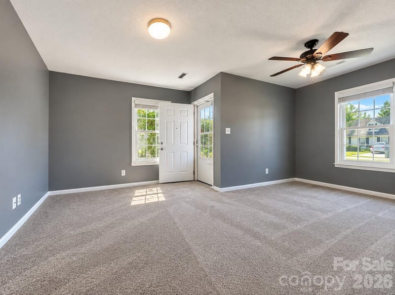 1062 Farm Pond Ln, Rock Hill, SC 29732