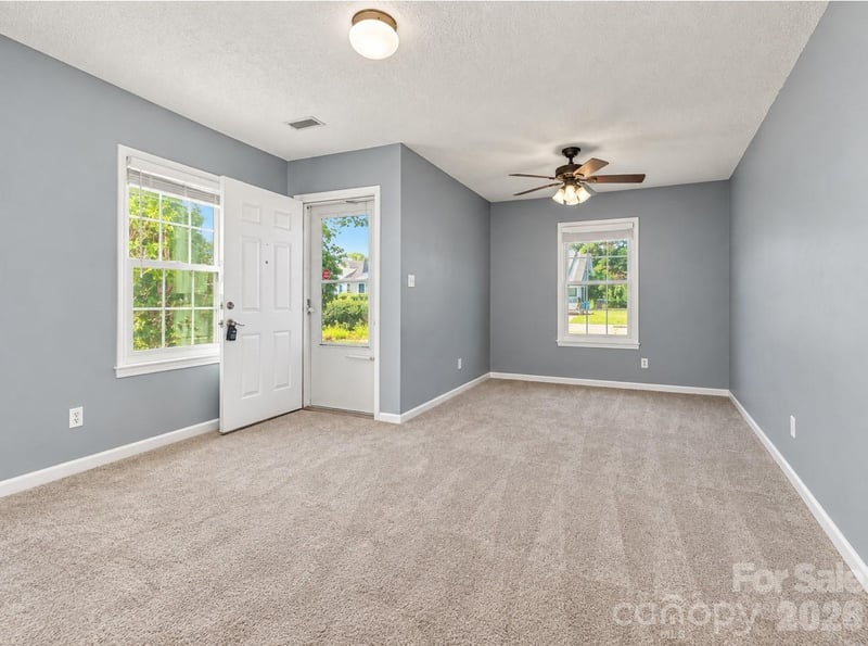 1062 Farm Pond Ln, Rock Hill, SC 29732