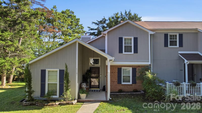 11101 Sevilla Ct, Charlotte, NC 28226