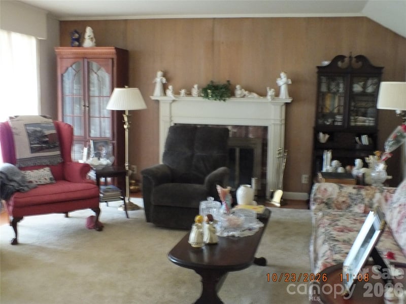1104 Crestfield Dr, Lancaster, SC 29720