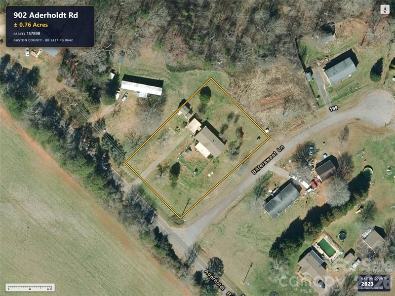 902 Aderholdt Rd, Lincolnton, NC 28092