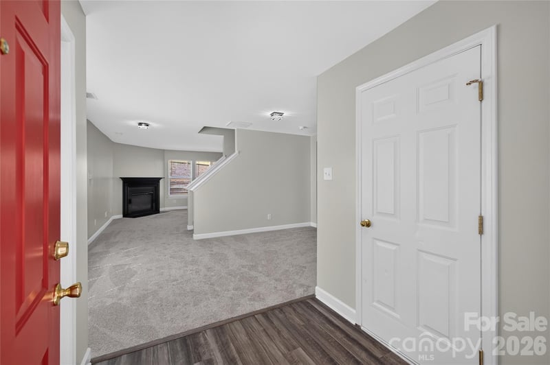 2629 Stream Bank Dr, Charlotte, NC 28269
