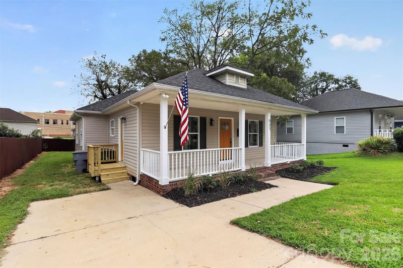 521 Katonah Ave, Charlotte, NC 28208