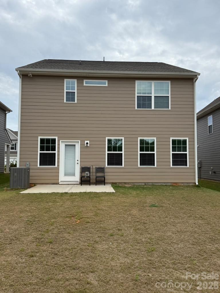 352 Runner Stone Ln, Fort Mill, SC 29715