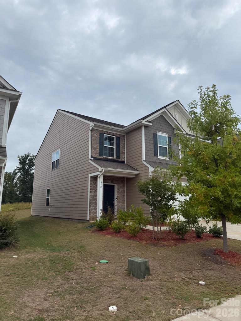352 Runner Stone Ln, Fort Mill, SC 29715