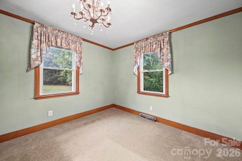 311 Old Nc 277 Loop Rd, Dallas, NC 28034