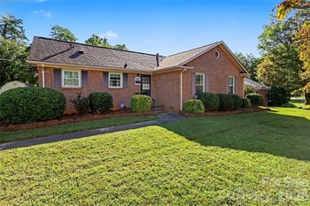 7331 Briardale Dr, Charlotte, NC 28212