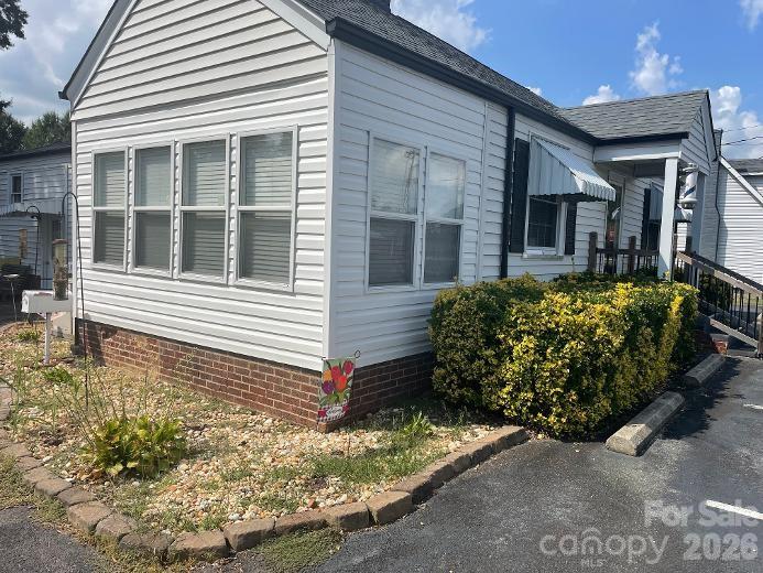 1670 Dale Earnhardt Blvd, Kannapolis, NC 28083