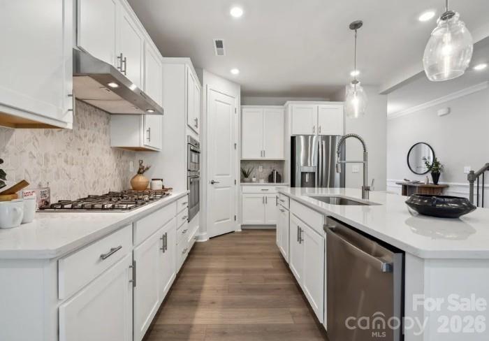 212 Goorawing Ln, Mooresville, NC 28115