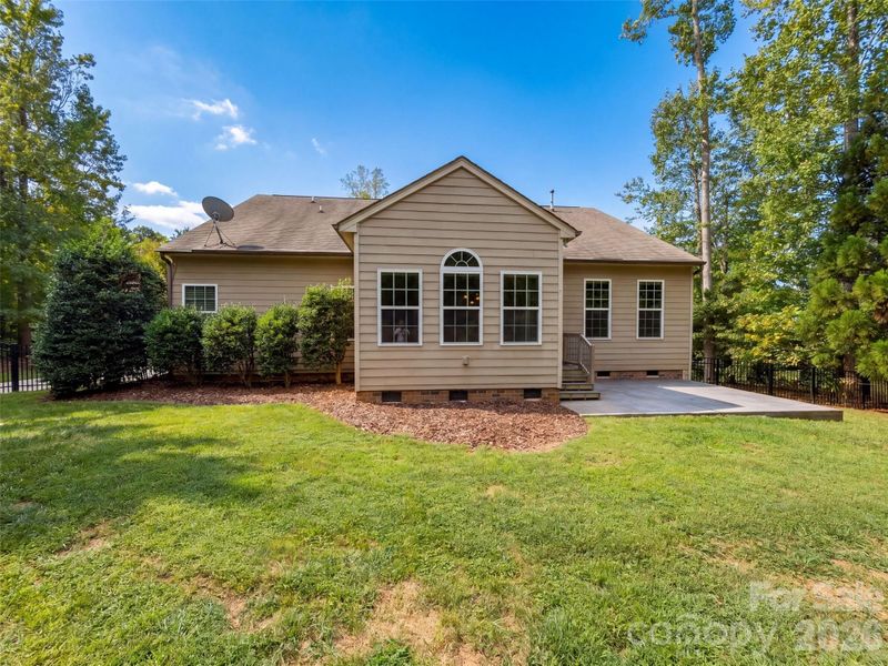 4018 Harmattan Dr, Denver, NC 28037