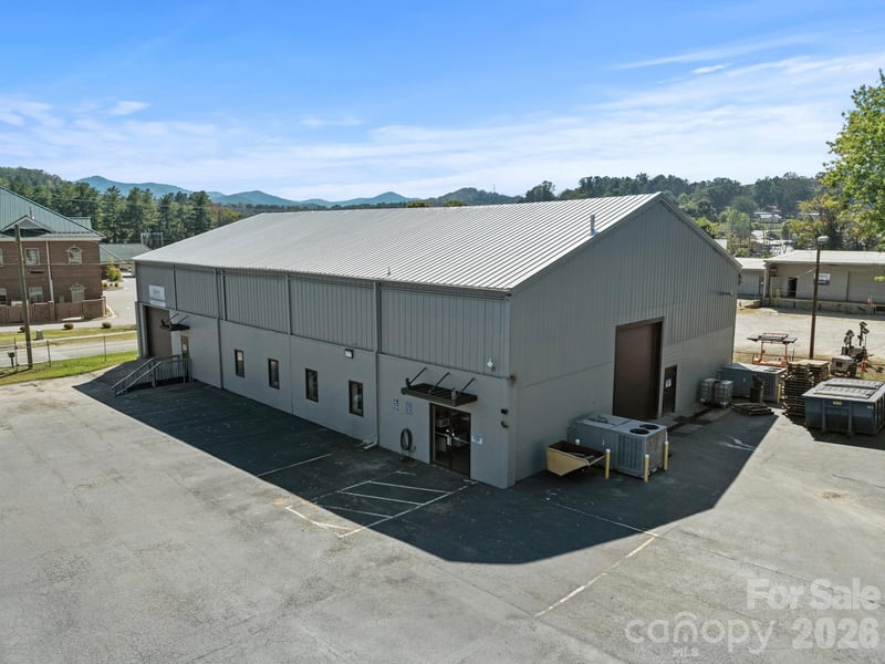 55 Rutherford Rd, Candler, NC 28715