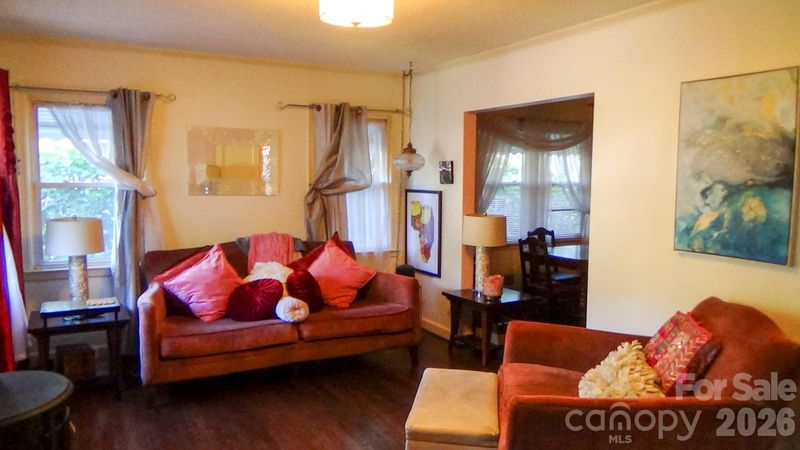 1208 Dade St, Charlotte, NC 28205