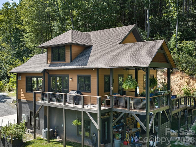 95 Merrills Chase Rd, Asheville, NC 28803