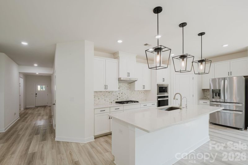 5213 Birchhill Rd, Charlotte, NC 28227