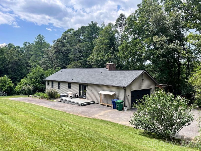 211 Sheppard Branch Rd, Weaverville, NC 28787