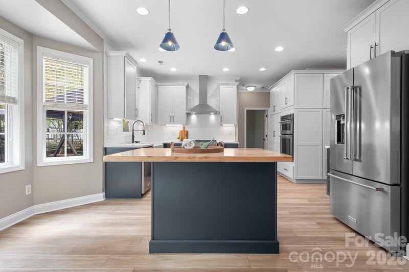 121 Middleton Pl, Mooresville, NC 28117