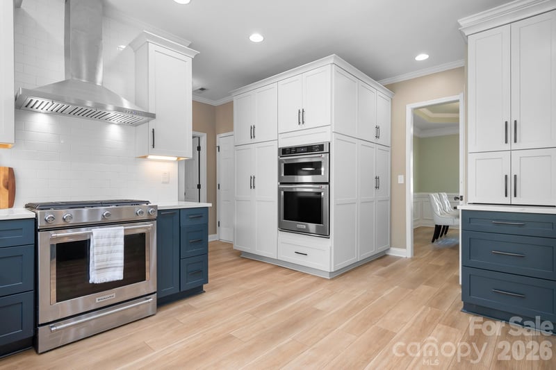121 Middleton Pl, Mooresville, NC 28117