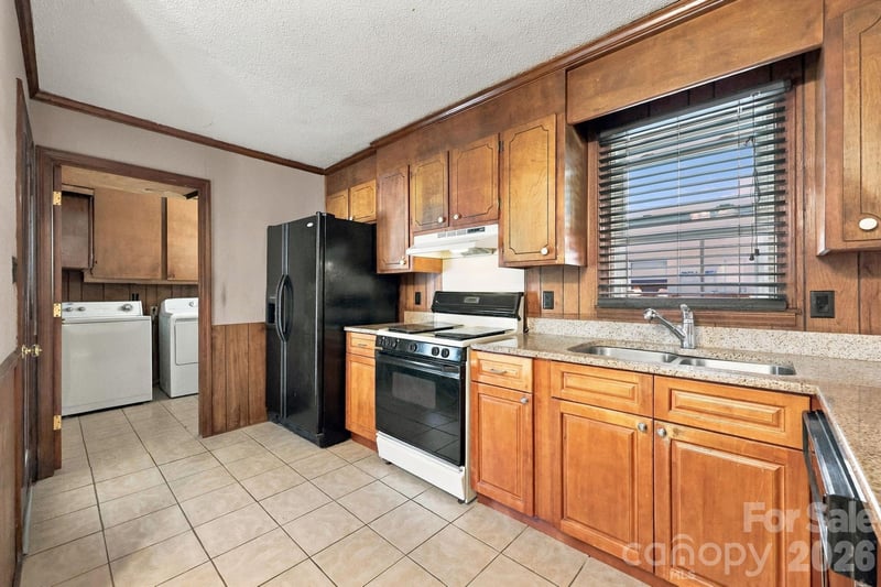 817 Rubens Rd SW, Concord, NC 28027