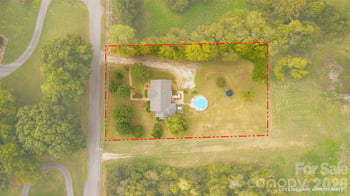 155 4th Ave NE, Catawba, NC 28609