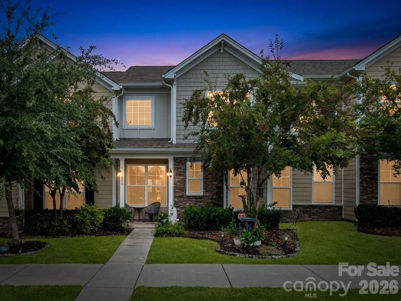 859 Pennington Dr, Lancaster, SC 29720