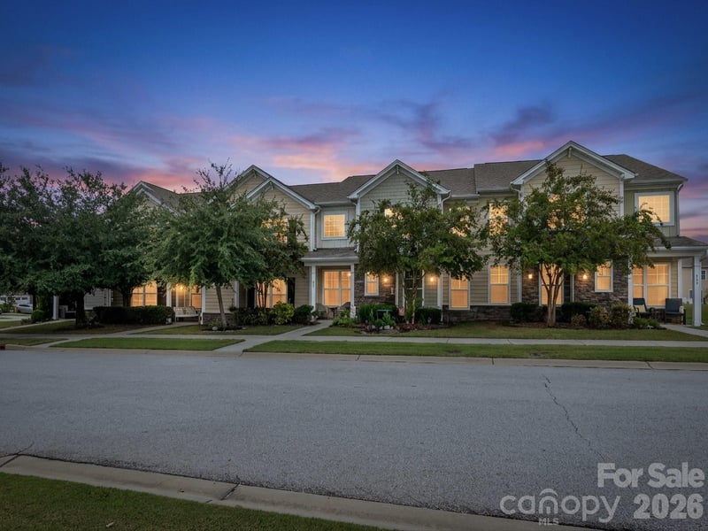 859 Pennington Dr, Lancaster, SC 29720