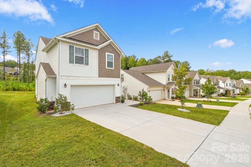 111 Batten Ridge Dr, Statesville, NC 28677