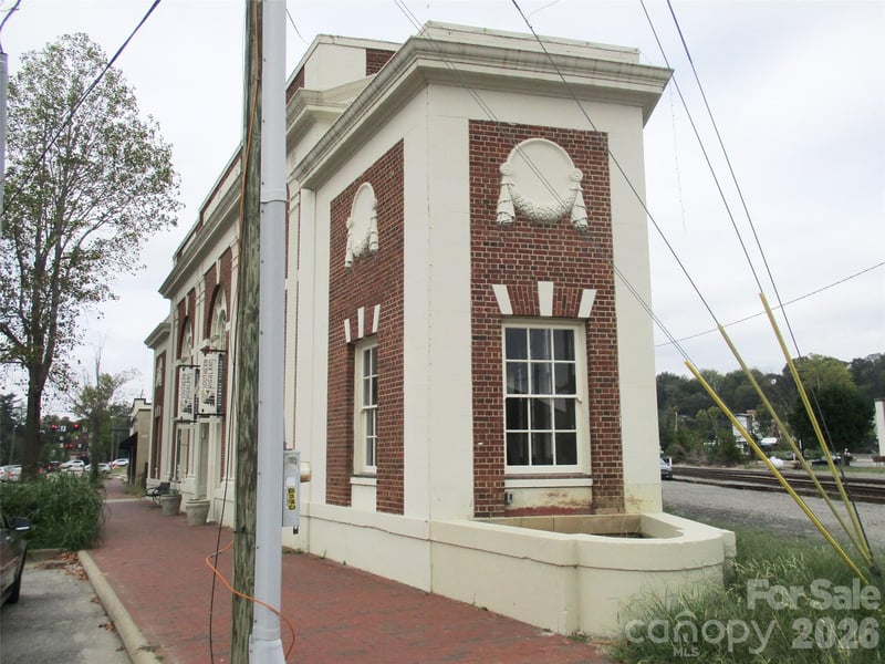 26 Lodge St, Asheville, NC 28803