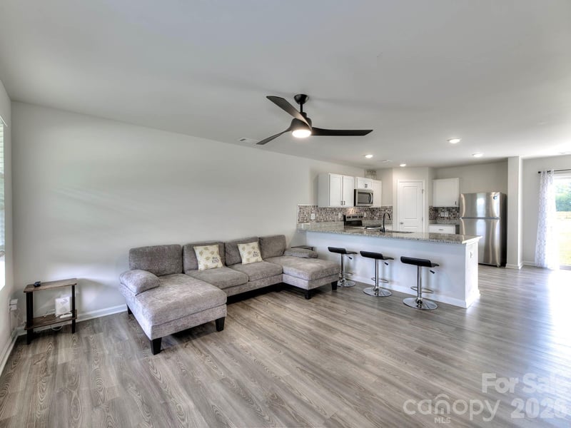 615 Potter Rd, Gaffney, SC 29341