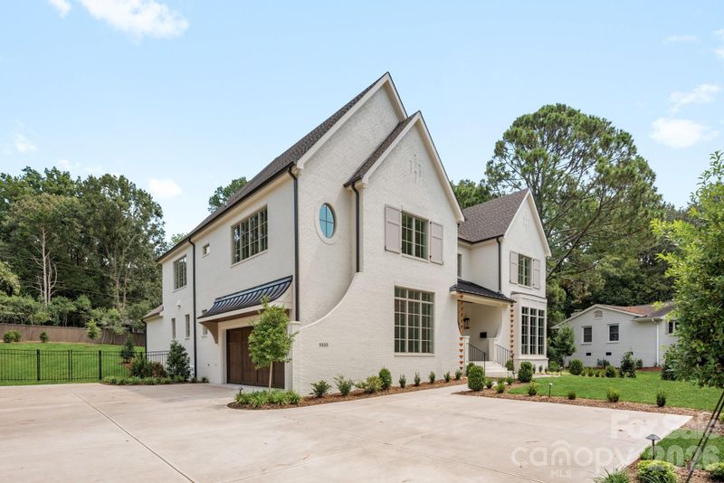 5335 Addison Dr, Charlotte, NC 28211