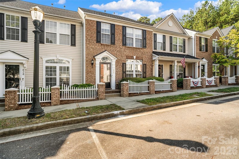 820 Dillard Rd, Rock Hill, SC 29730