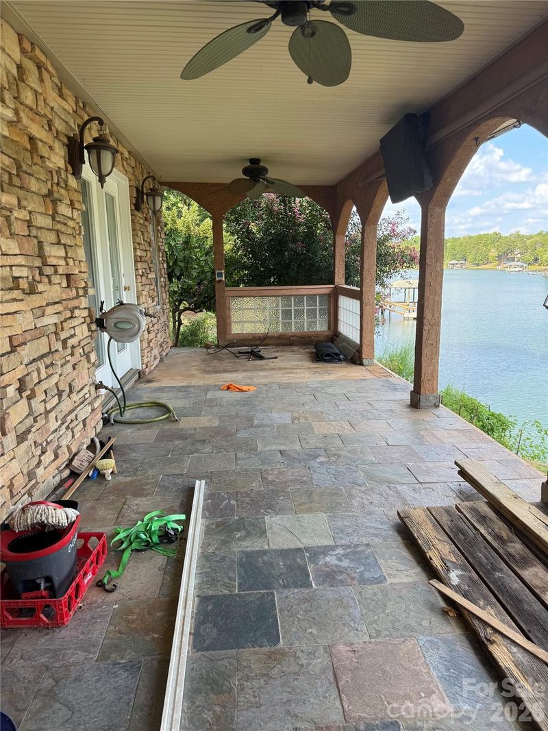 773 Beachwood Cove Dr, Tega Cay, SC 29708