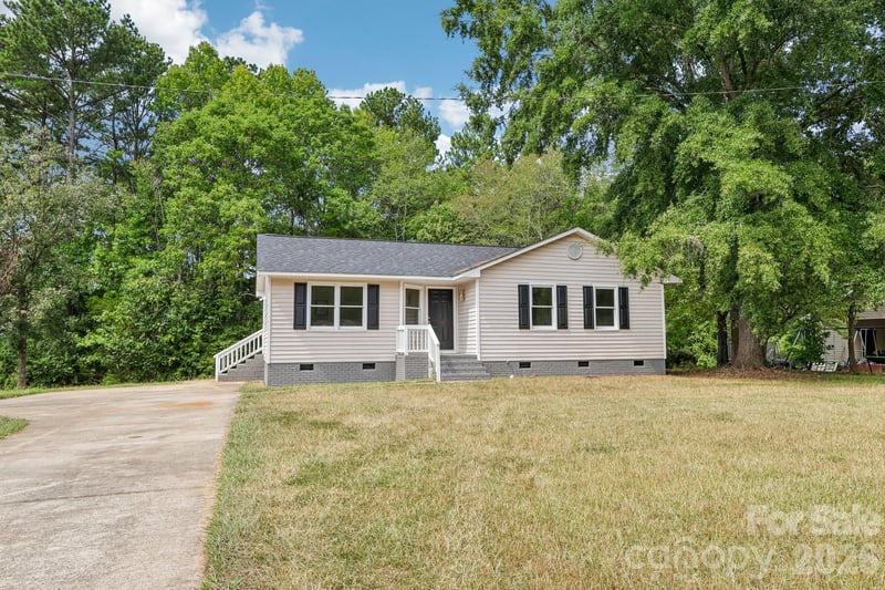 2199 Pacer Rd, Lancaster, SC 29720