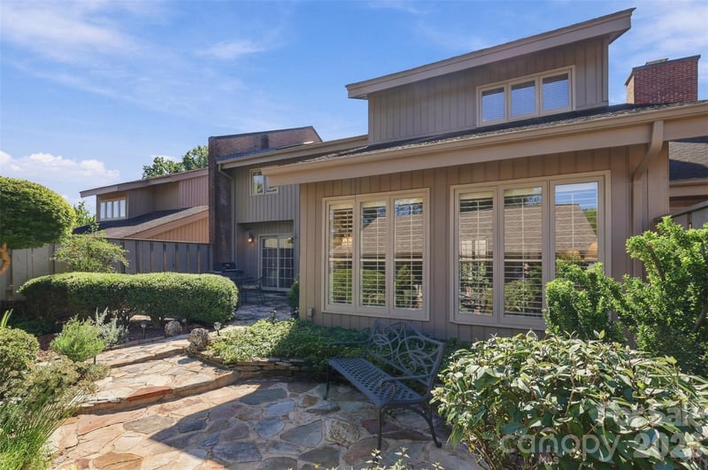 4921 Torrey Pines Ct, Charlotte, NC 28226