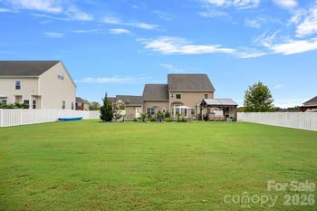 2071 Feldspar Dr, Davidson, NC 28036