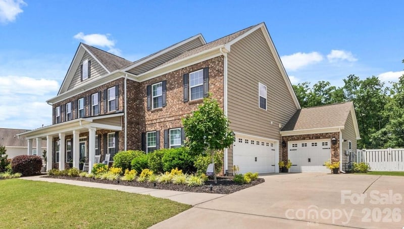 2071 Feldspar Dr, Davidson, NC 28036