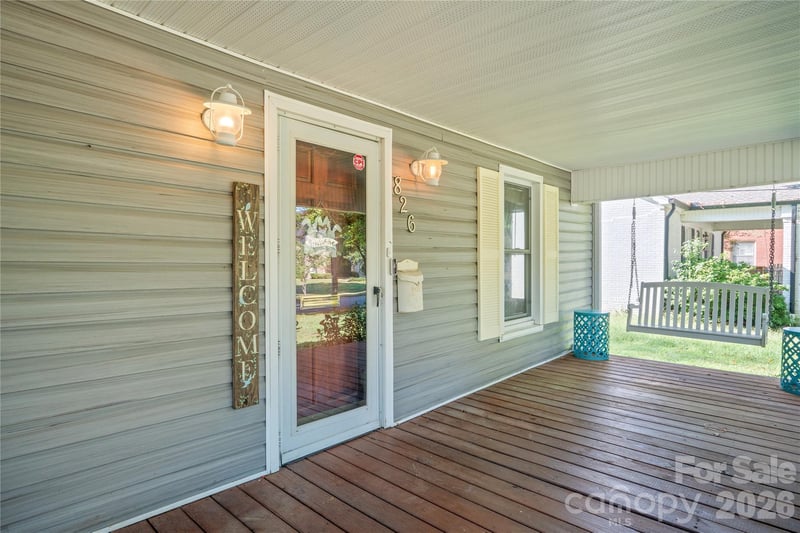 826 Davie Ave, Statesville, NC 28677